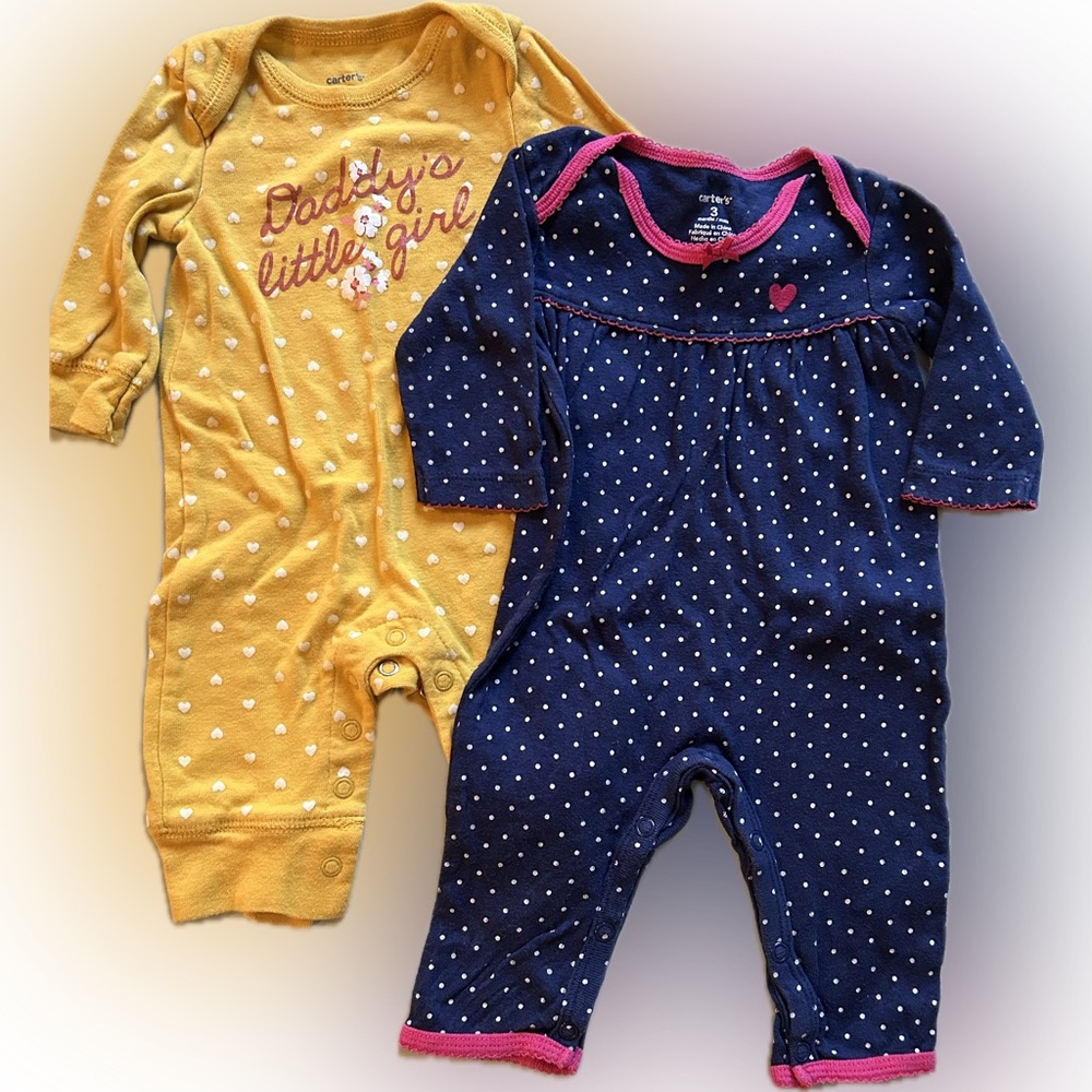Carters 0-3 size long sleeve footless snap rompers